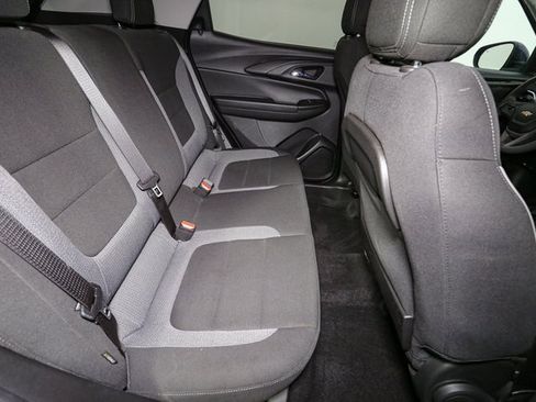 Used 2021 Chevrolet TrailBlazer LT w/ Convenience Package image 18