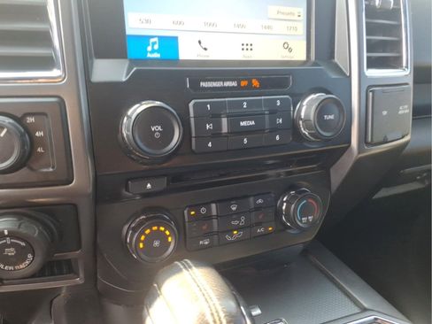 Used 2016 Ford F150 XLT w/ Equipment Group 302A Luxury AWD/4WD image 16