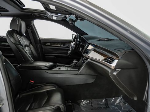 Used 2018 Cadillac CT6 Luxury image 35