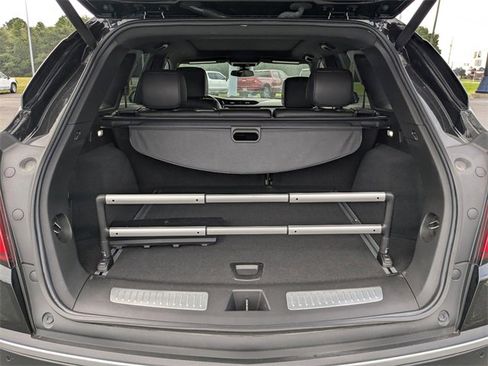 Used 2021 Cadillac XT5 Premium Luxury image 6