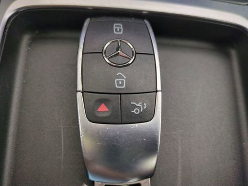 Used 2025 Mercedes-Benz CLA 250 image 34