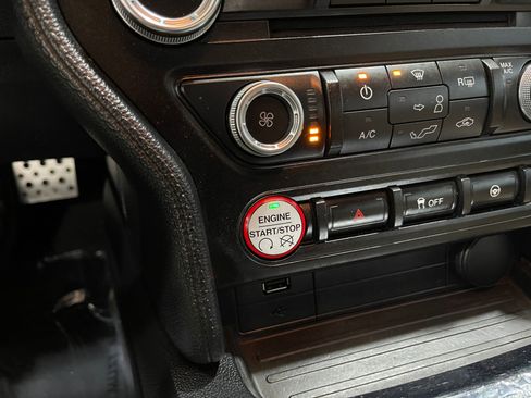 Used 2015 Ford Mustang GT image 19