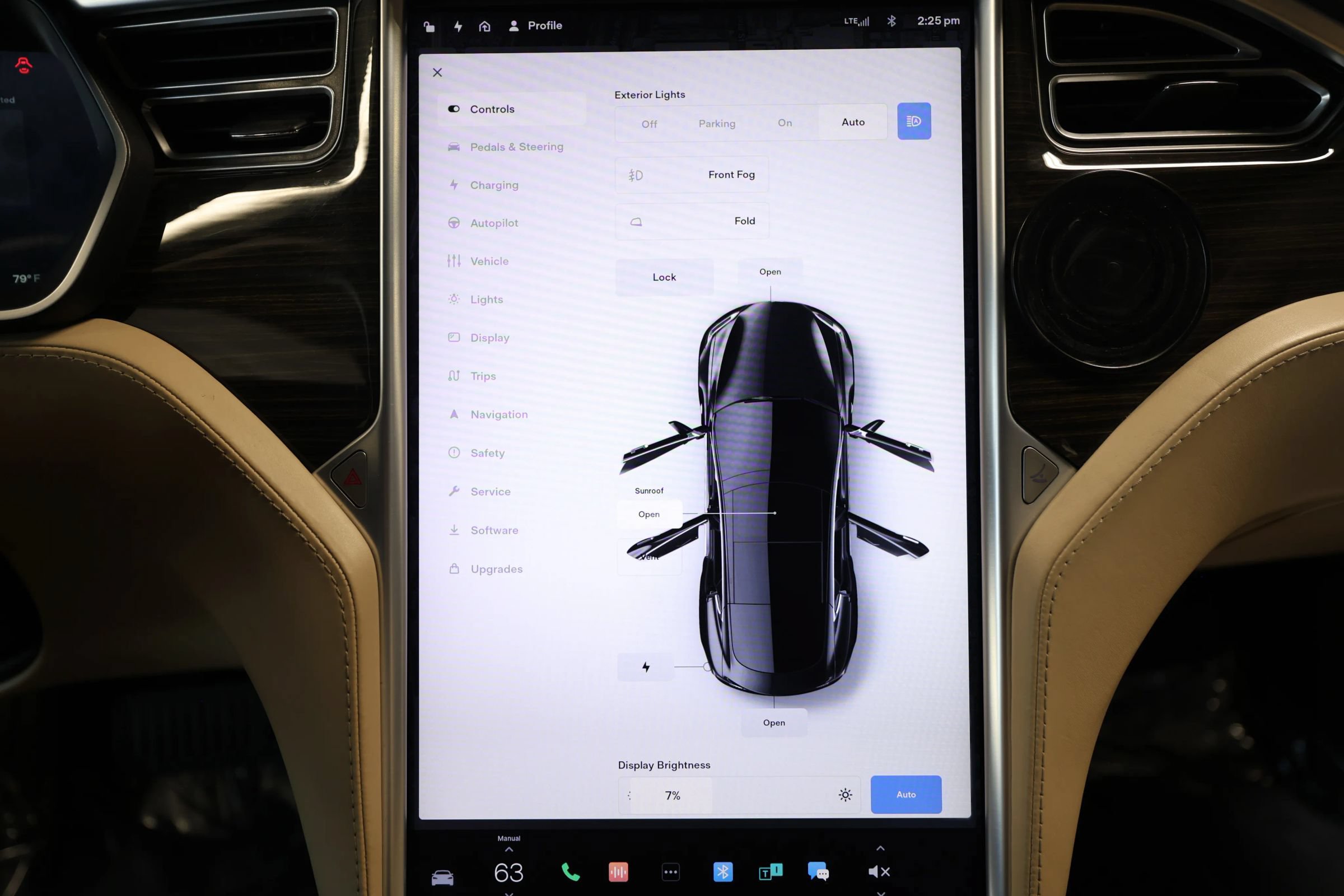 Used 2015 Tesla Model S 85 RWD image 56