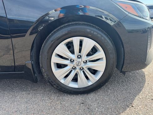 Used 2024 Nissan Sentra S FWD image 29