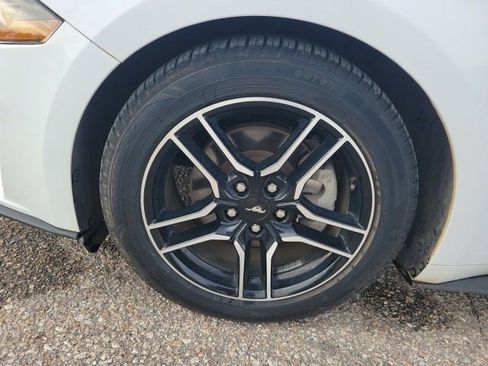 Used 2022 Ford Mustang Premium image 25