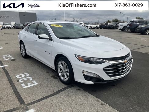 Used 2024 Chevrolet Malibu LT image 1