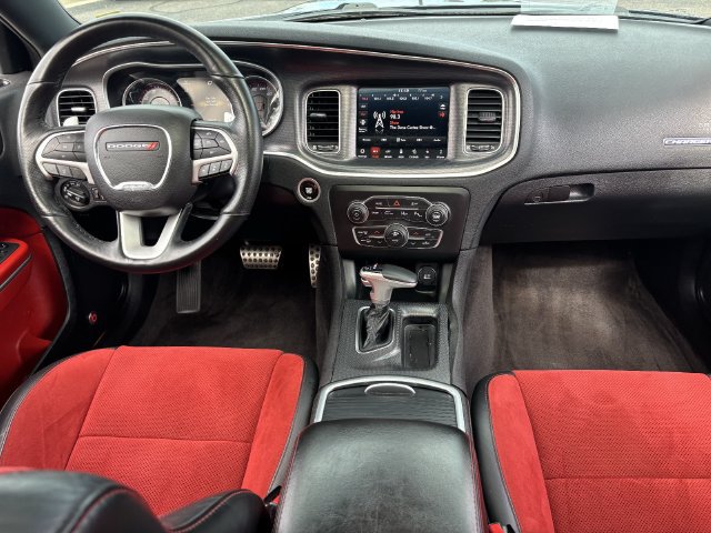 Used 2018 Dodge Charger R/T Scat Pack w/ Dynamics Package RWD image 15