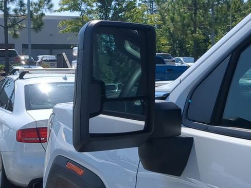 New 2025 GMC Sierra 2500 Pro image 18