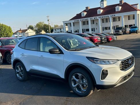 New 2026 Ford Escape ST-Line w/ Tech Pack #1 image 2