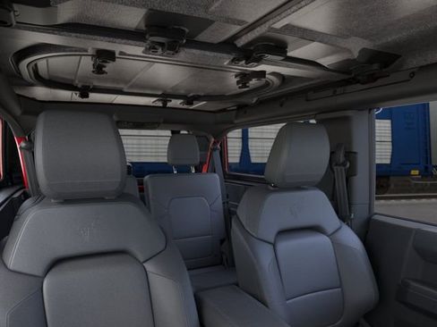 New 2026 Ford Bronco Badlands image 12