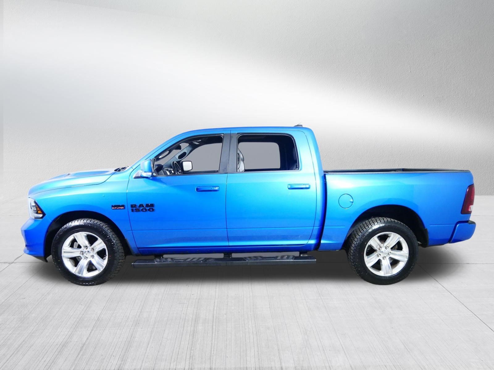 Used 2018 RAM 1500 Sport w/ Hydro Blue Sport Package AWD/4WD image 4