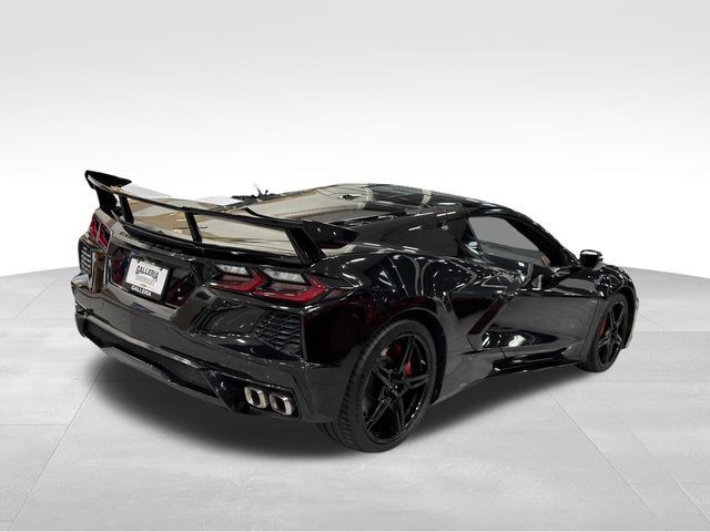 Used 2021 Chevrolet Corvette Stingray Preferred Cpe w/ Z51 Performance Package RWD image 8