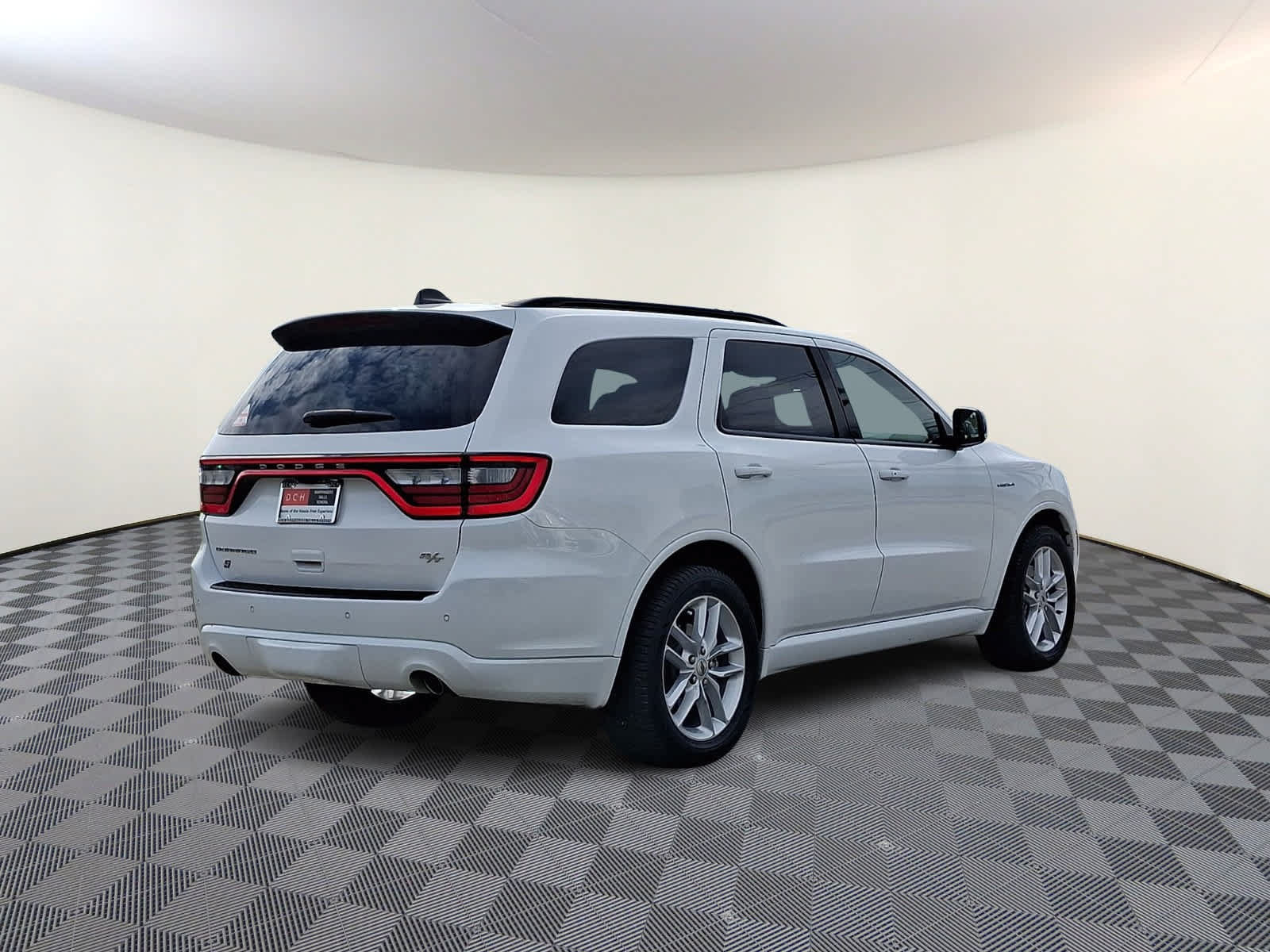 Used 2023 Dodge Durango R/T AWD/4WD image 5