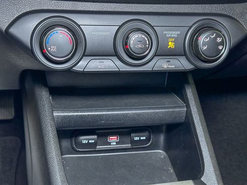 Used 2023 Kia Forte LXS image 33