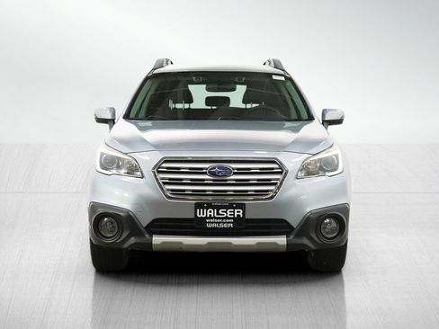 Used 2016 Subaru Outback 2.5i Limited AWD/4WD image 8