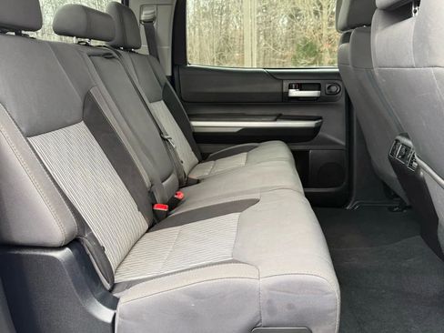Used 2016 Toyota Tundra SR5 w/ SR5 Upgrade Package image 37