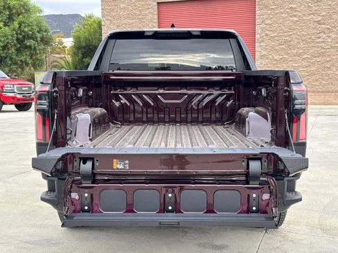 New 2026 GMC Sierra EV Elevation image 9