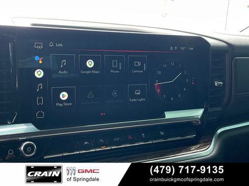 Used 2022 GMC Sierra 1500 Elevation w/ LPO, Elevation Black Package AWD/4WD image 16