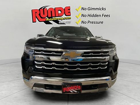 Used 2022 Chevrolet Silverado 1500 LTZ image 9