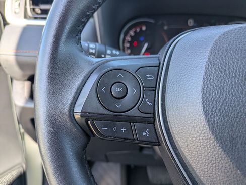 Used 2024 Toyota RAV4 Adventure image 17