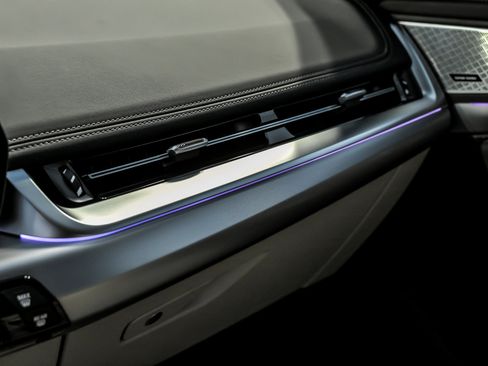 Used 2025 BMW X1 xDrive28i w/ Premium Package image 42