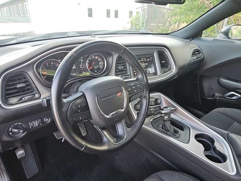 Used 2019 Dodge Challenger SXT w/ Driver Convenience Group AWD/4WD image 26