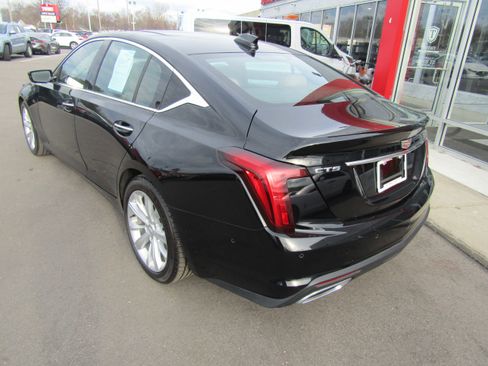 Used 2025 Cadillac CT5 Premium Luxury image 7