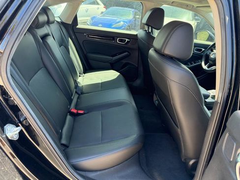 Used 2024 Honda Civic Touring image 12