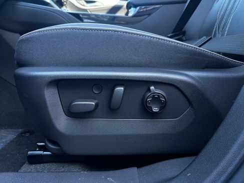 New 2026 Buick Envision Avenir AWD/4WD image 16