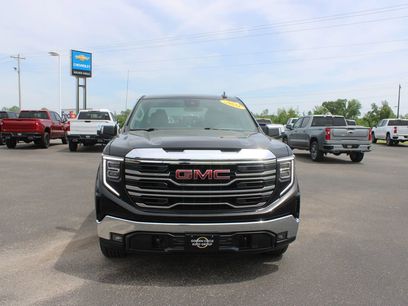 Used 2025 GMC Sierra 1500 SLT