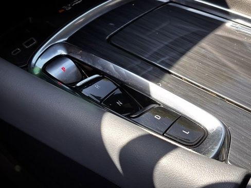 Certified 2024 Buick Enclave Essence w/ Trailering Package, 5000 lbs. image 17