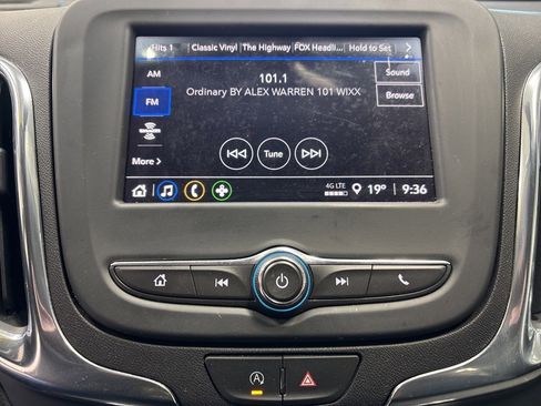 Used 2024 Chevrolet Equinox LT image 20