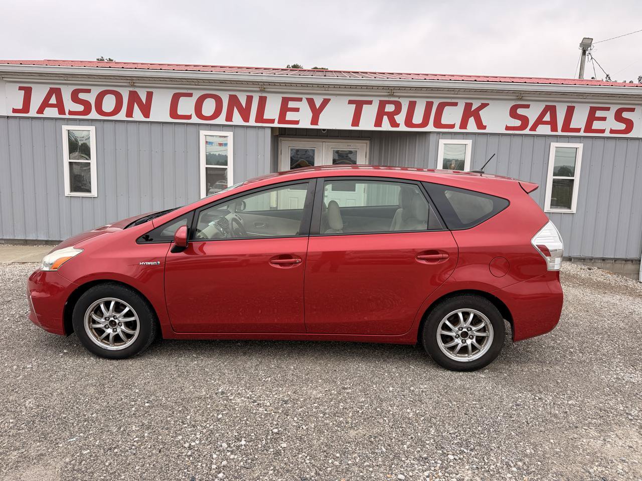 Used 2013 Toyota Prius V Three FWD image 1