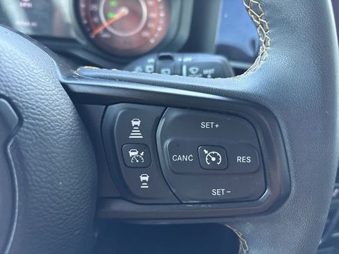 Used 2024 Jeep Wrangler Sport S image 19