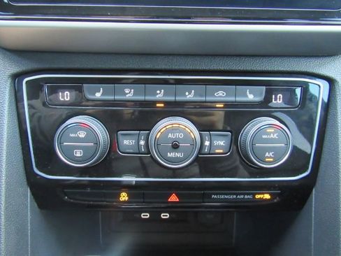 Used 2023 Volkswagen Atlas SE FWD image 46