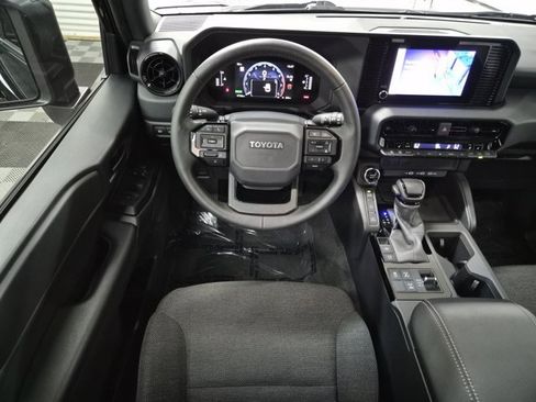 Used 2024 Toyota Land Cruiser image 11