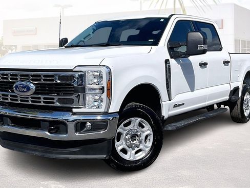 Used 2025 Ford F250 XLT image 29