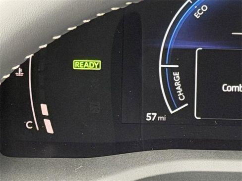 Certified 2026 Toyota Camry SE w/ Convenience Package image 14