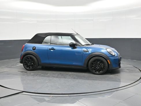 Used 2023 MINI Cooper S image 9