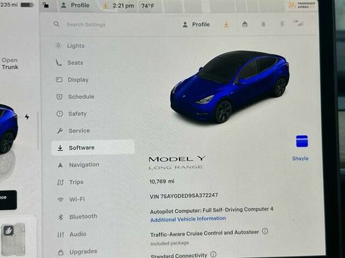 Used 2025 Tesla Model Y Long Range RWD image 36