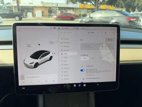 Used 2021 Tesla Model 3 Standard Range Plus RWD image 34