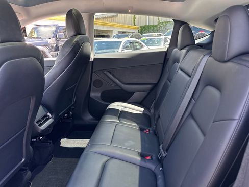 Used 2023 Tesla Model Y Long Range AWD/4WD image 15