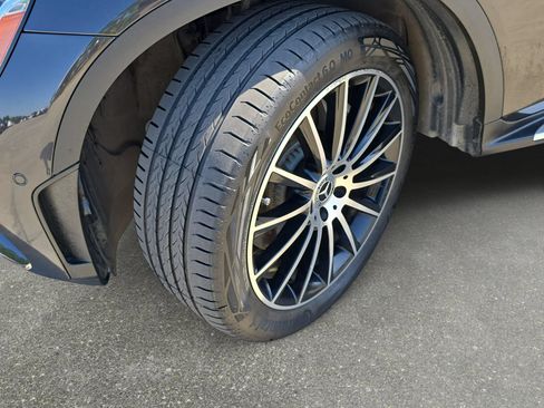 Used 2022 Mercedes-Benz GLC 300 4MATIC Coupe image 31