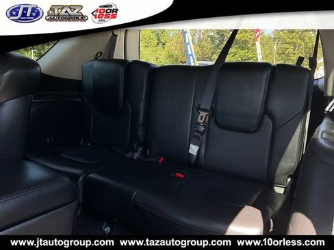 Used 2021 Nissan Armada SL w/ Captain's Chairs Package AWD/4WD image 15