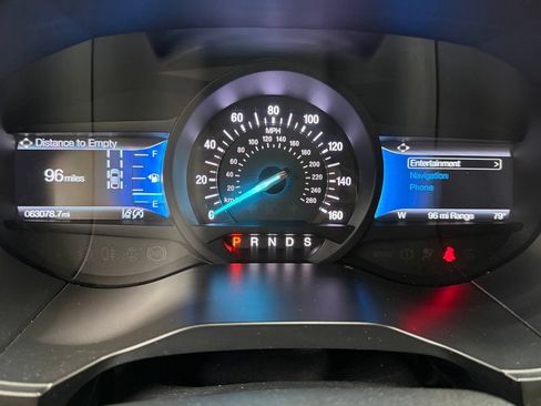 Used 2022 Ford Edge SEL AWD/4WD image 25