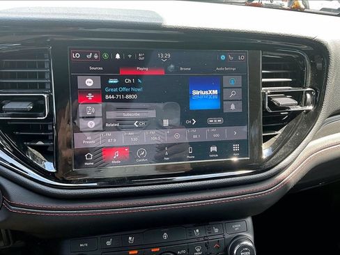 Used 2025 Dodge Durango R/T AWD/4WD image 15