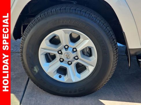 Used 2024 Toyota 4Runner SR5 Premium image 36