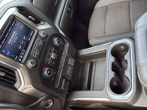 Used 2021 Chevrolet Silverado 1500 RST image 19