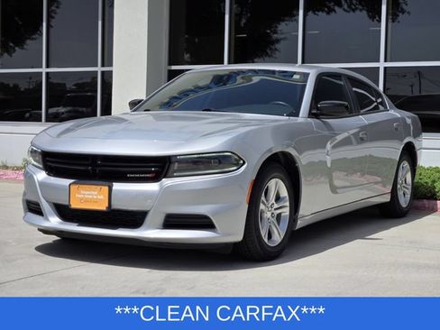 Certified 2023 Dodge Charger SXT RWD image 3