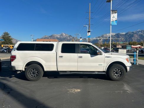 Used 2013 Ford F150 Lariat w/ Lariat Chrome Pkg image 2